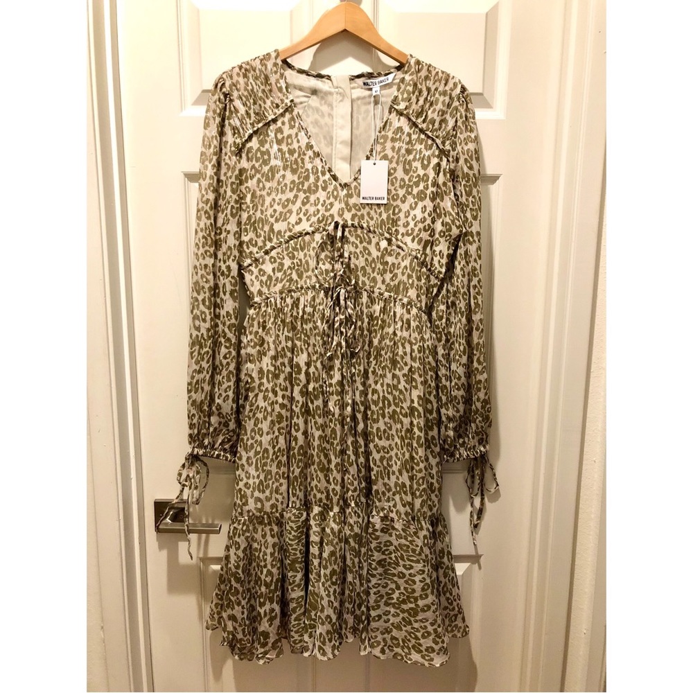 NWT $248 WALTER BAKER Faber Dress in “Emerald Leopard” Animal Print Size 10